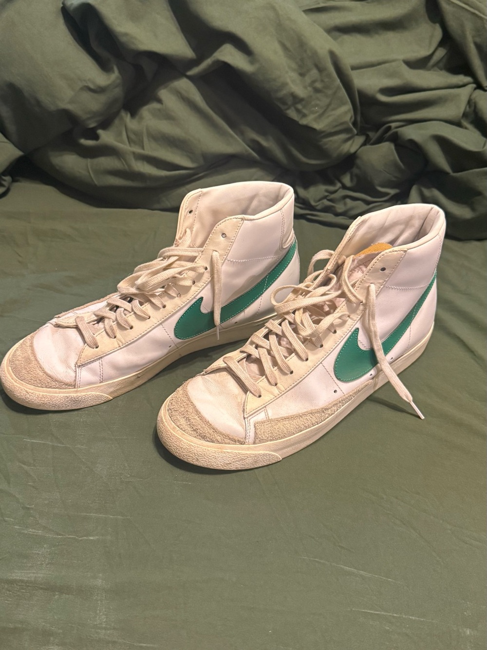 Nike High-Top Sneakers White with Green Swoosh